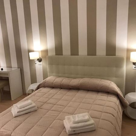 Sallustio Rooms - Rooms Only เซียนา ภายนอก รูปภาพ