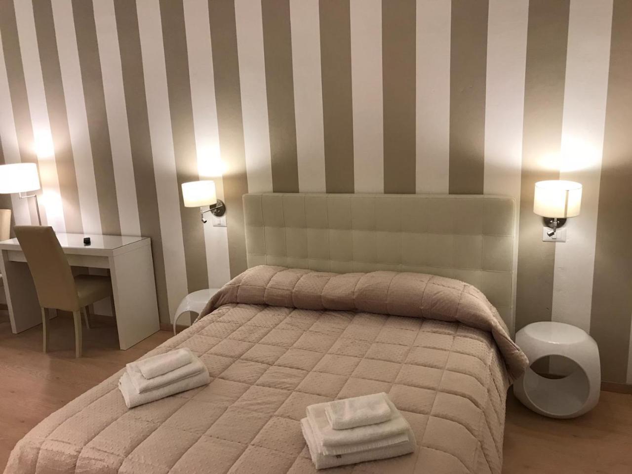Sallustio Rooms - Rooms Only เซียนา ภายนอก รูปภาพ